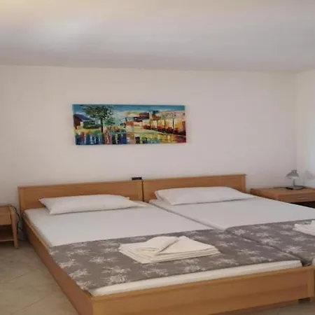 Lumbarda Resort Apartments 아파트 룸바르다